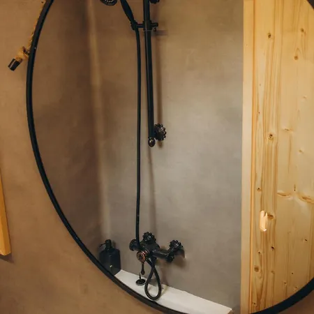 Tiny House S Vyhrivacim Koupacim Sudem *