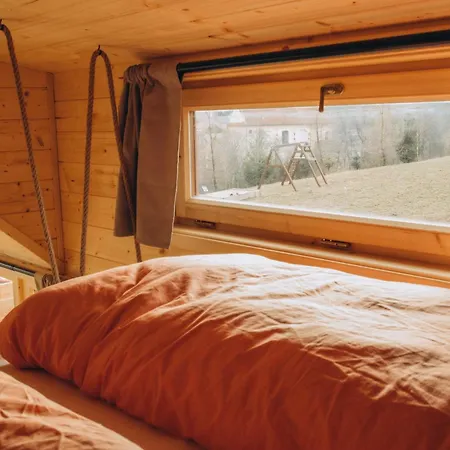 Tiny House S Vyhrivacim Koupacim Sudem Dom wakacyjny Nové Hrady (Pardubice)