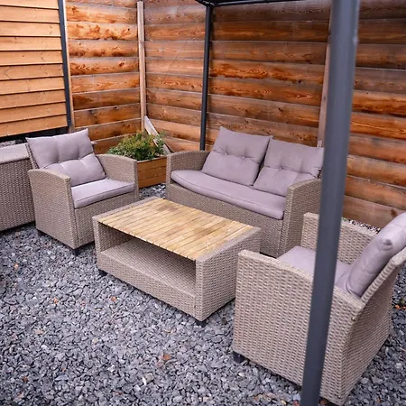 Tiny House S Vyhřívacím Koupacím Sudem Prázdninový dům *