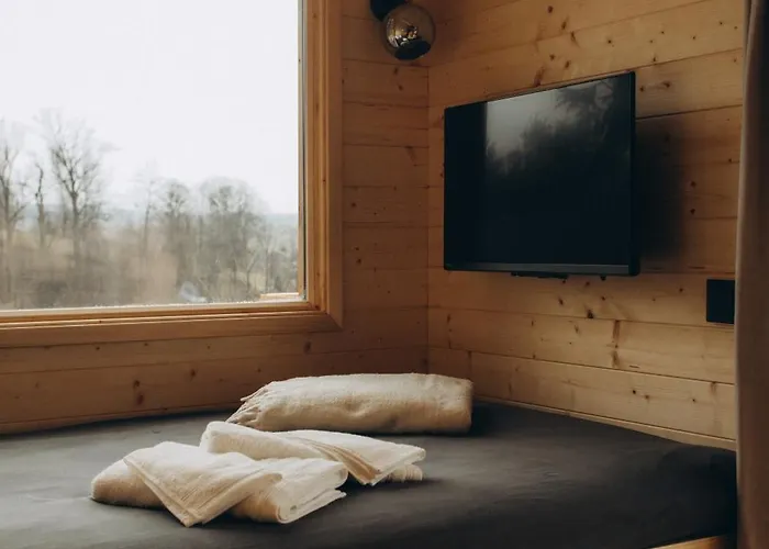 Tiny House S Vyhrivacim Koupacim Sudem