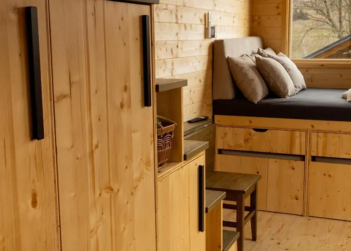 Tiny House S Vyhrivacim Koupacim Sudem Ferienhaus Nové Hrady